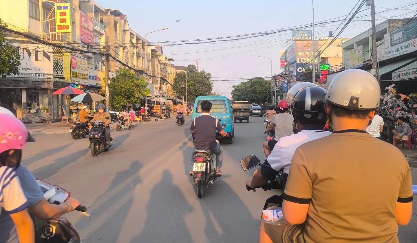 Bán nhà mặt phố 2 tầng, mặt tiền 5.5m, diện tích 82m² tại khu vực xây dựng cao tầng... Bán nhà mặt phố tại Bình Hưng Hòa, Hồ Chí Minh 01