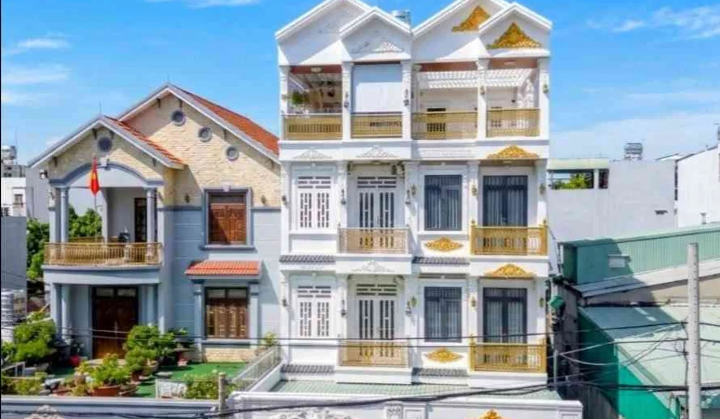 Bán nhà mặt phố 4 tầng tại xã Dương Cát Lợi, diện tích 74m², giá 9.7 tỷ... Bán nhà mặt phố tại Nhà Bè, Hồ Chí Minh 01