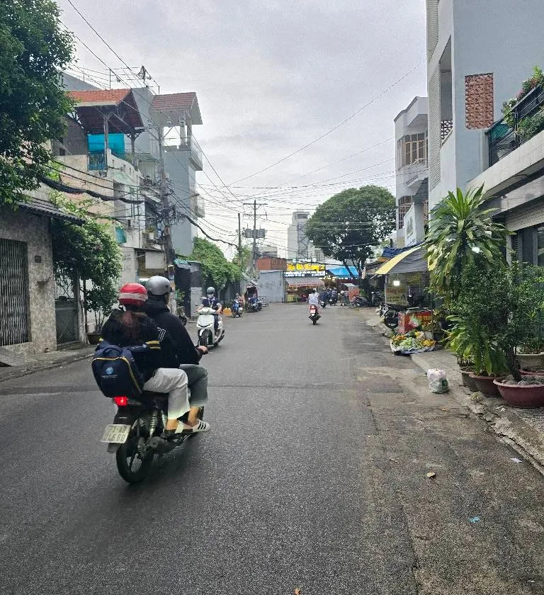 Nhà 5 tầng 30 phòng ngủ tại Tân Sơn Nhì, Tân Phú, giá 16 tỷ... Bán owner_side tại Tân Sơn Nhì, Hồ Chí Minh 01