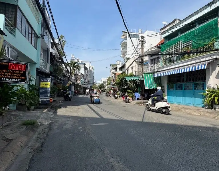 Nhà mặt tiền Lê Thị Bạch Cát, 2 tầng, giá cực tốt... Bán nhà mặt phố tại Phú Thọ, Hồ Chí Minh 01