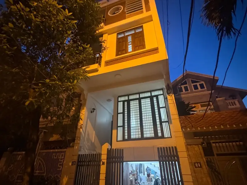Nhà mặt phố ô tô tránh vỉa hè rộng, vị trí vàng ngay sau trường Đại học Hàng Hải... Bán nhà mặt phố tại Lê Chân, Hải Phòng 01