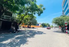 Nhà phân lô dân xây chắc chắn tại Kim Giang, gần trường đại học Thăng Long.... Bán nhà riêng tại Định Công, Hà Nội 03