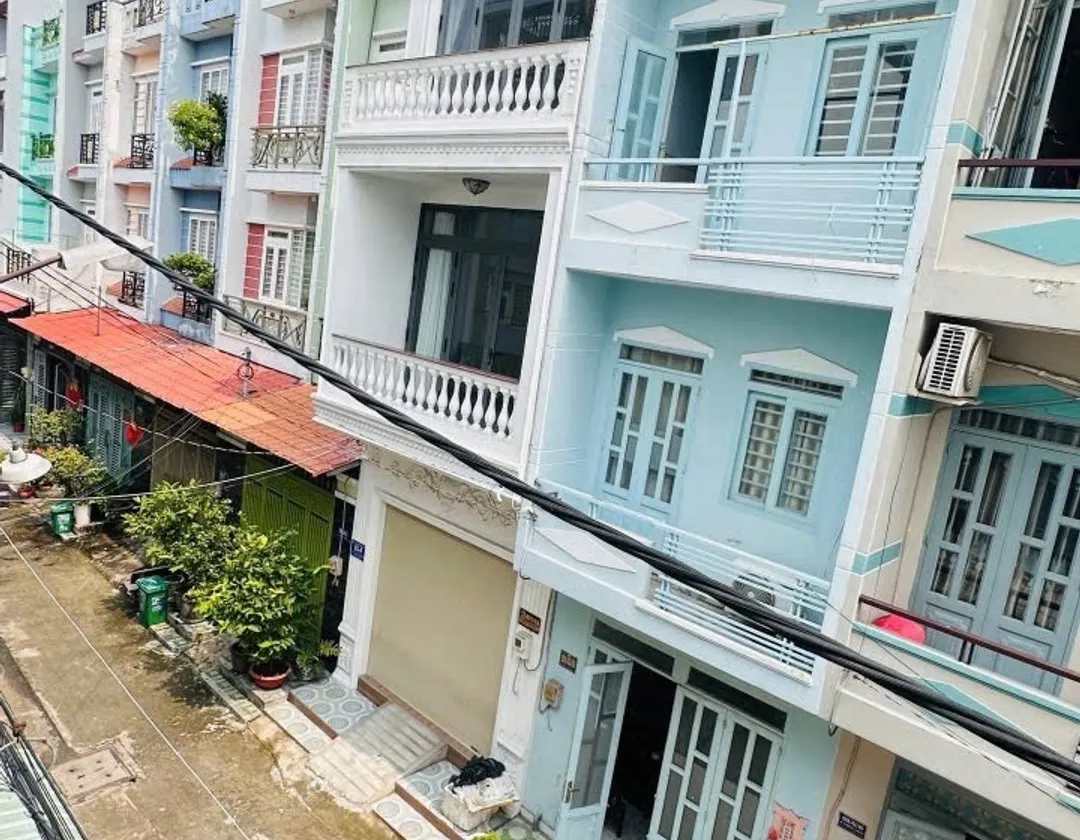 Bán nhà 3 tầng 2 phòng ngủ hướng Bắc, hẻm xe hơi 6m tại Bình Tân, giá ưu đãi... Bán nhà riêng tại Bình Trị Đông, Hồ Chí Minh 01