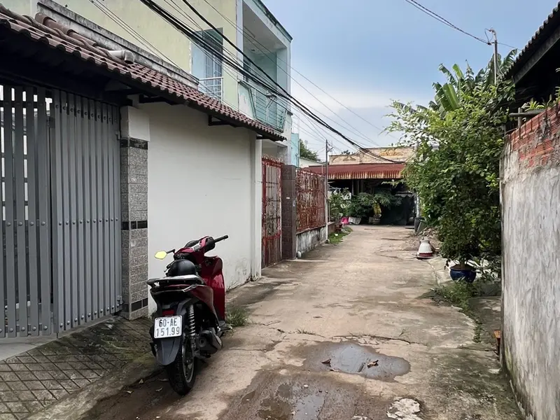 Nhà rộng gần Vinhomes Grand Park, giá chỉ 5,6 tỷ... Bán nhà riêng tại Long Bình, Hồ Chí Minh 01