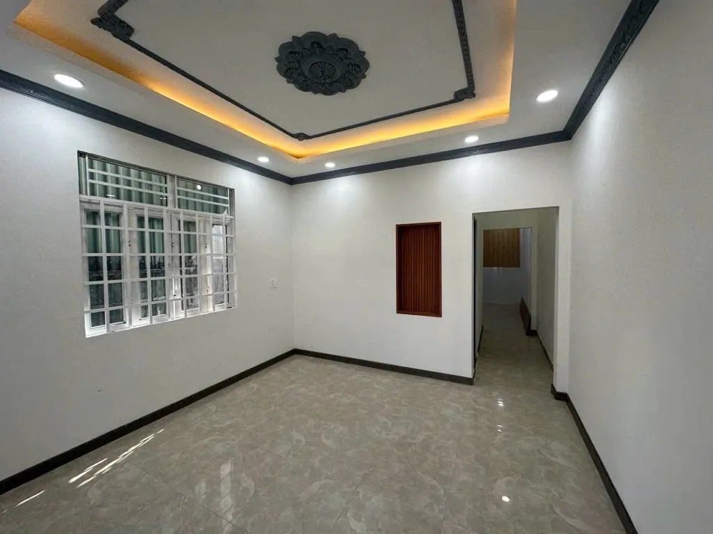 Bán Nhà Đẹp 2 Tầng BTCT–Mặt Tiền Đường Nhựa 6m–Xe Tải Tránh–Ngang 5m–Chỉ 5.7 T.ỷ-Phường Tam Phú... Bán owner_side tại Tam Bình, Hồ Chí Minh 01