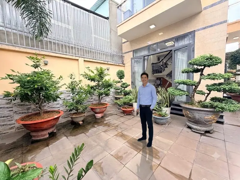 BIỆT THỰ VƯỜN HUỲNH THỊ NA ĐÔNG THẠNH -HOC MÔN 144M² HẺM OTO THÔNG - GIÁ CHỈ 7.9 TỶ... Bán nhà riêng tại Đông Thạnh, Hồ Chí Minh 01