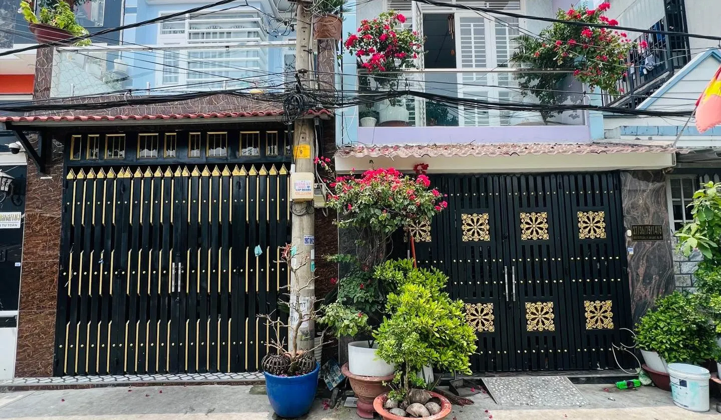 Nhà Bùi Tư Toàn Bình Tân, hẻm xe tải, giá tốt... Bán nhà riêng tại An Lạc, Hồ Chí Minh 01