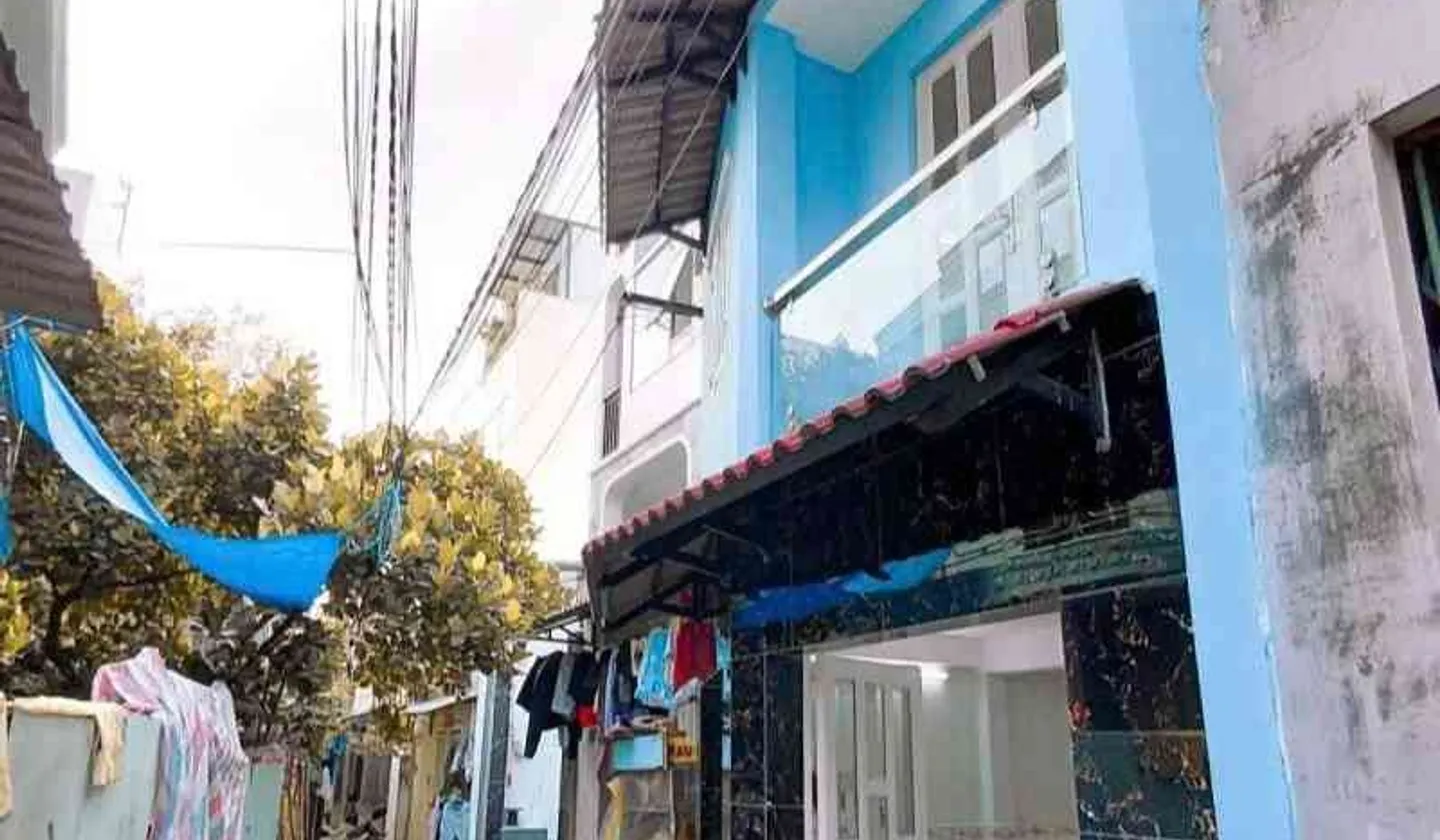 Cơ hội sở hữu nhà đẹp 2 tầng ngay giáp Tân Phú, diện tích rộng thoáng hiếm có... Bán nhà riêng tại Bình Hưng Hòa, Hồ Chí Minh 01