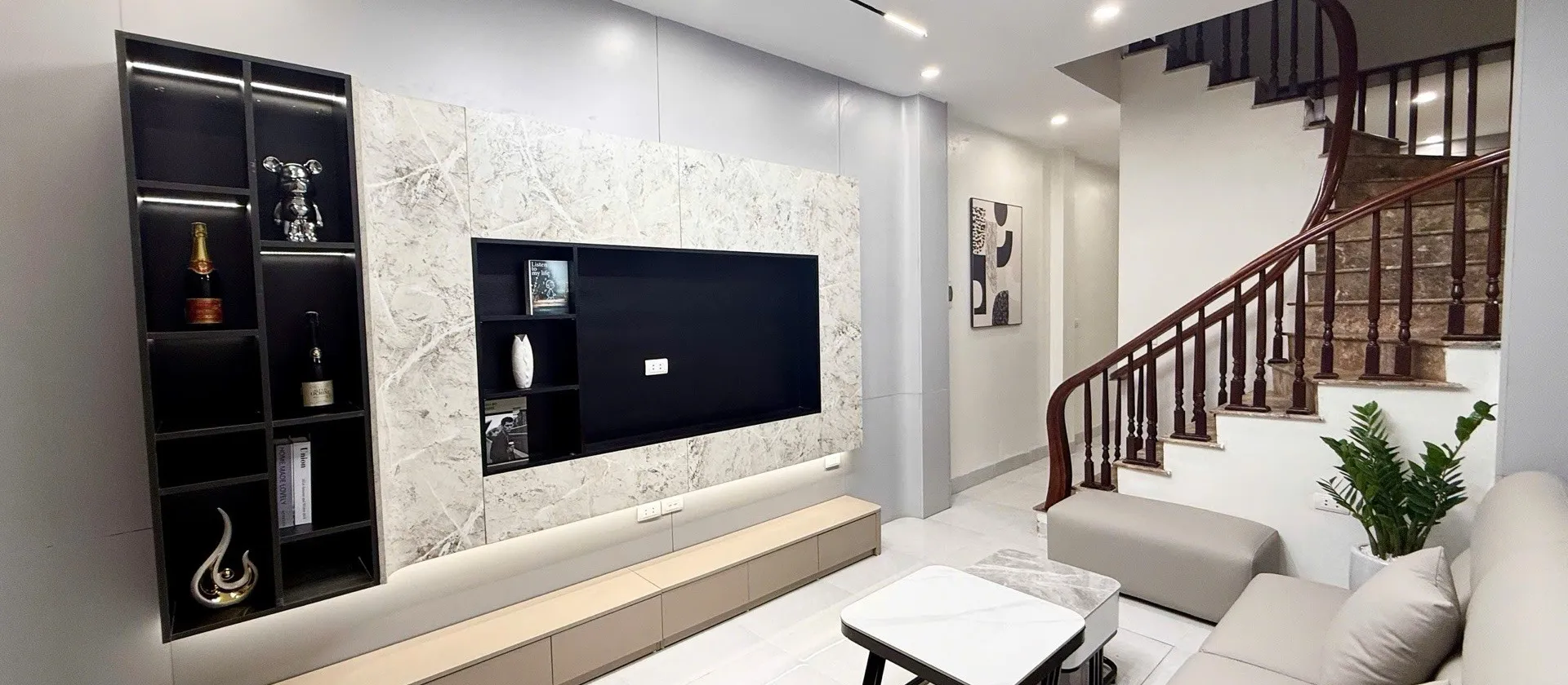 Bán nhà riêng 4 tầng tại quận, diện tích 33m2, Full nội thất, gần ô tô... Bán nhà riêng tại An Khánh, Hà Nội 01