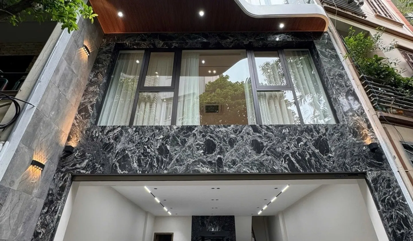 🏠🏠SIÊU PHẨM NGUYỄN VĂN CỪ – HỒNG TIẾN: 8 TẦNG THANG MÁY, MẶT TIỀN 6.2M!... Bán nhà riêng tại Bồ Đề, Hà Nội 01