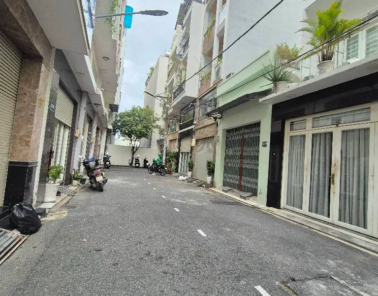 Bán nhà 4 tầng tại quận Cầu Giấy, diện tích 60m2, giá 10.6 tỷ... Bán nhà riêng tại Tân Sơn, Hồ Chí Minh 01