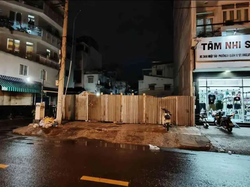 Bán nhà mặt phố 2 mặt tiền gần chợ Nhật Tảo, diện tích 260m2, tiện xây mới... Bán nhà mặt phố tại Diên Hồng, Hồ Chí Minh 01