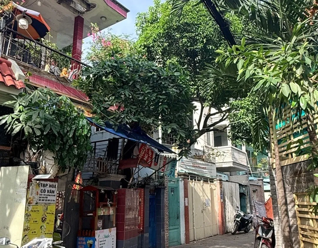 Bán nhà riêng 3 tầng, 141m2(6.3x25) , 6 PN ngay ngã tư Bảy Hiền, Tân Bình,... Bán nhà riêng tại Tân Sơn Nhất, Hồ Chí Minh 01