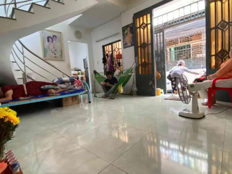Bán Nhà Lưu Hữu Phước P.15 Quận 8 – Hẻm Thông Tứ Tung – Ngang Hiếm 4,8m - Chỉ 4 Tỷ Nhỉnh Xíu... Bán nhà riêng tại Phú Định, Hồ Chí Minh 01