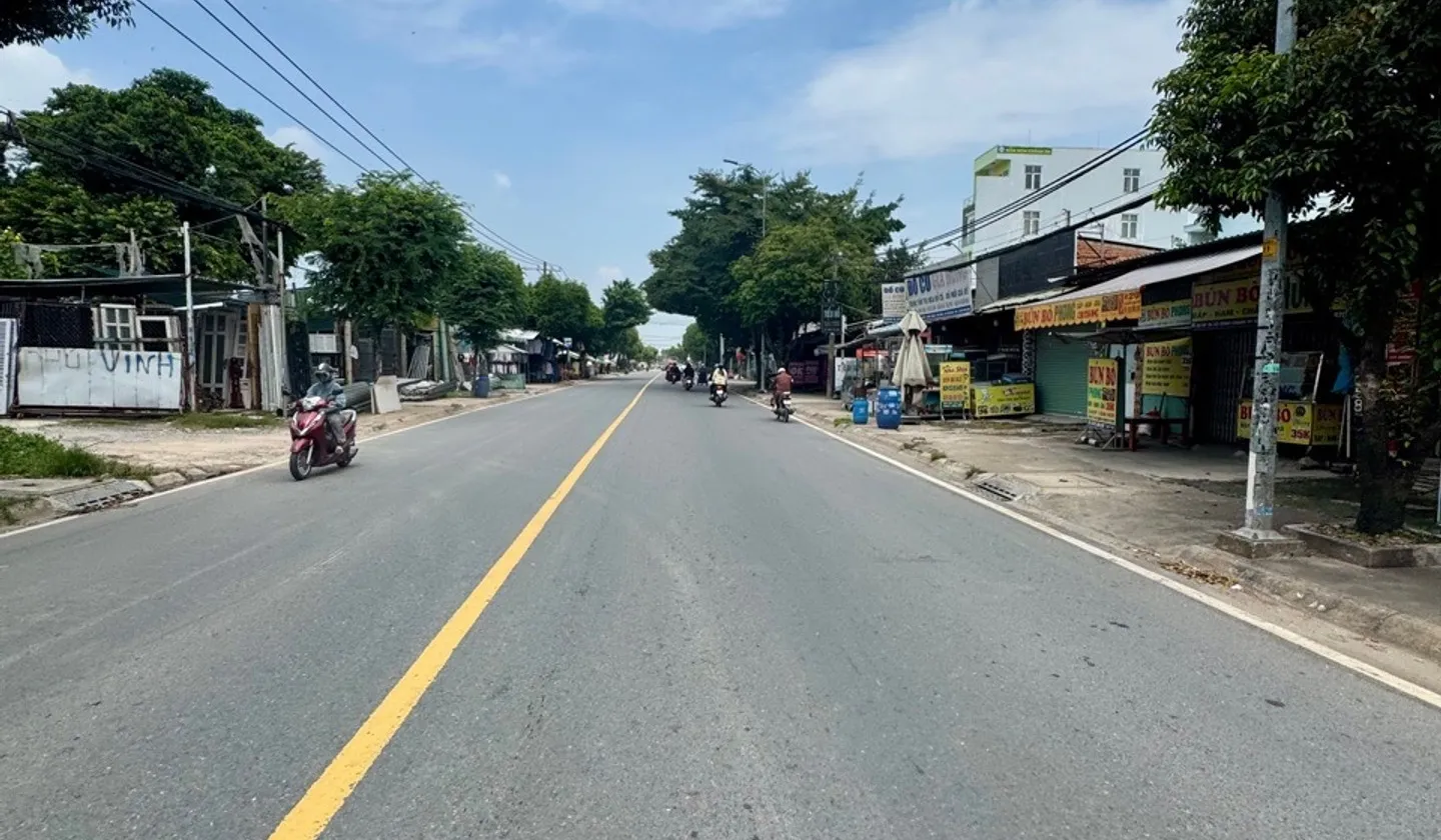 Bán nhà mặt Lê Văn Khương, 10x30m, có xưởng... Bán nhà mặt phố tại Đông Thạnh, Hồ Chí Minh 01