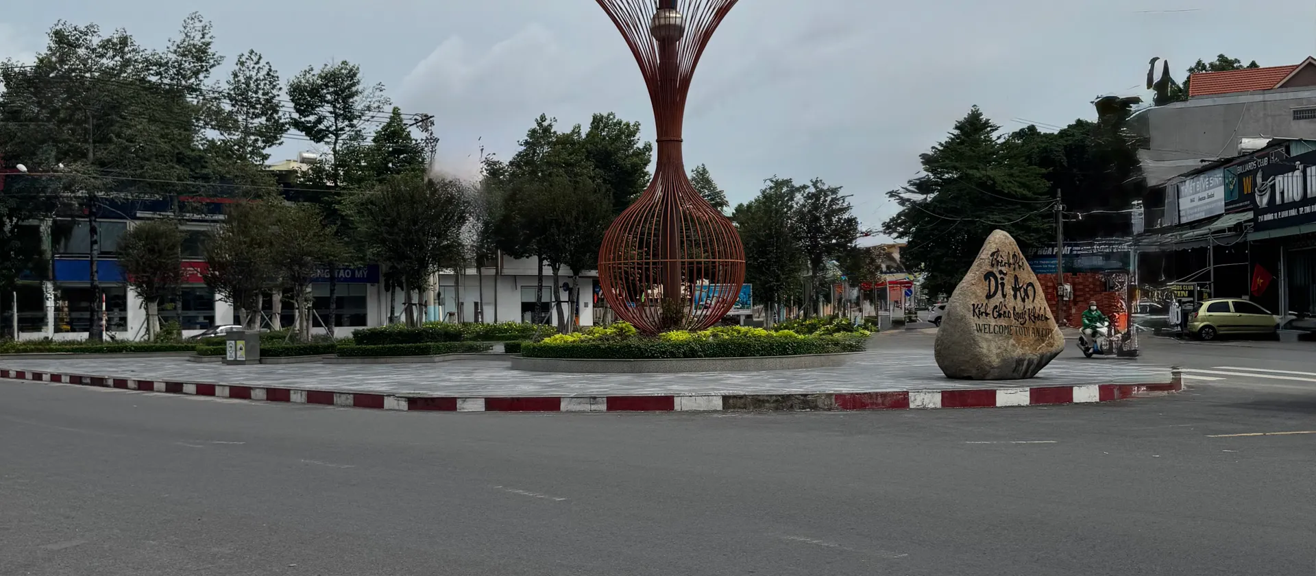 🔥XE HƠI TỚI NHÀ Đường Đoàn Thị Kia, Dĩ An- 90m2 - 3,2 T.Y.... Bán nhà riêng tại Dĩ An, Hồ Chí Minh 01