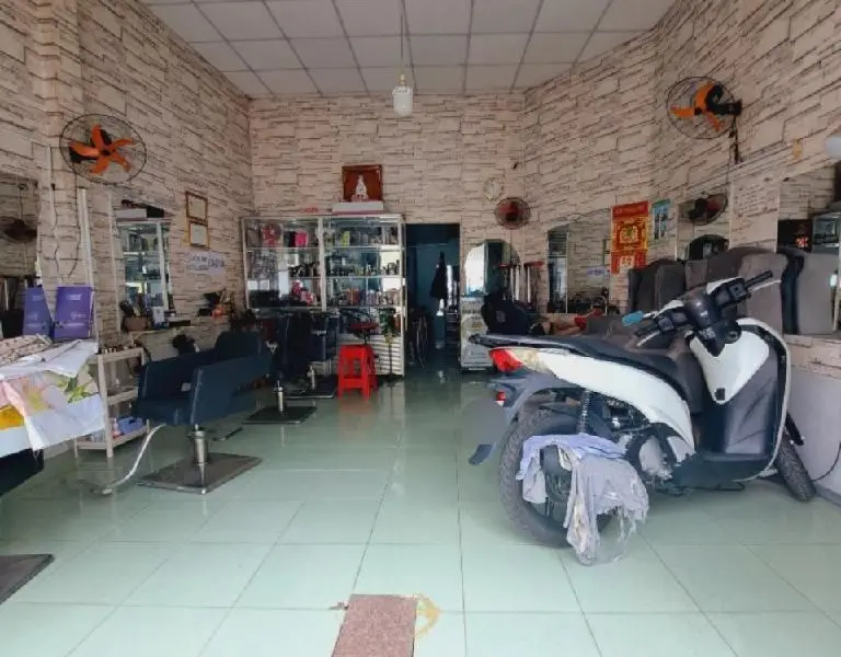 Bán nhà mặt phố Đông Hưng Thuận, Quận 12, diện tích 196m², mặt tiền 9.5m, giá 11.8 tỷ... Bán nhà mặt phố tại Đông Hưng Thuận, Hồ Chí Minh 01