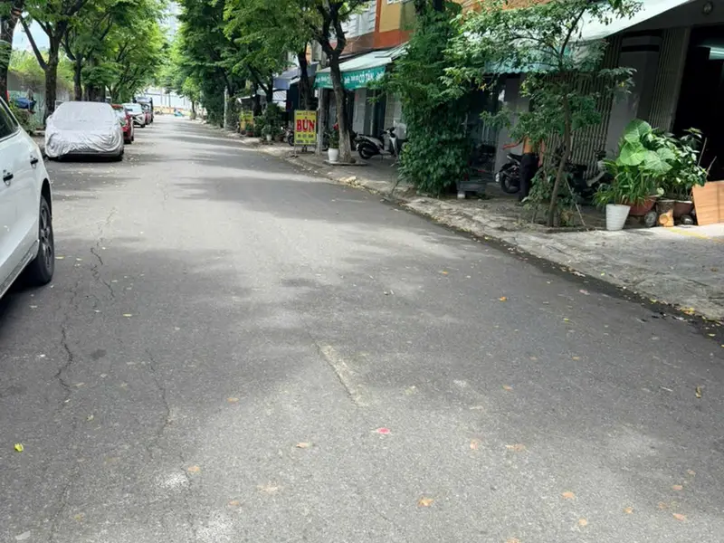 Bán nhà mặt phố 3,5 tầng tại An Hải, Đà Nẵng, gần cầu Sông Hàn... Bán nhà mặt phố tại An Hải, Đà Nẵng 01