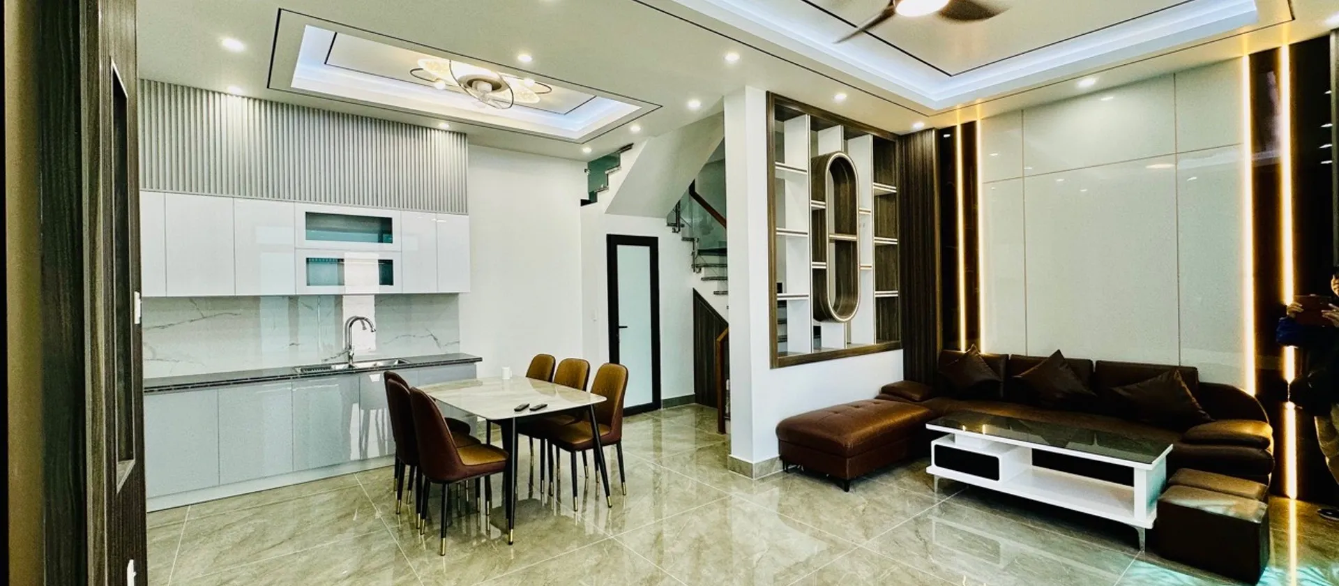 Bán nhà riêng 3 tầng góc mặt tiền rộng 7,1m tại An Dương, Hà Nội... Bán nhà riêng tại An Hải, Hải Phòng 01