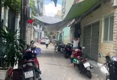 Nhà 2 mặt tiền trung tâm Quận 10, hẻm xe hơi, 4 tầng, 5 phòng ngủ... Bán nhà riêng tại Hòa Hưng, Hồ Chí Minh 02