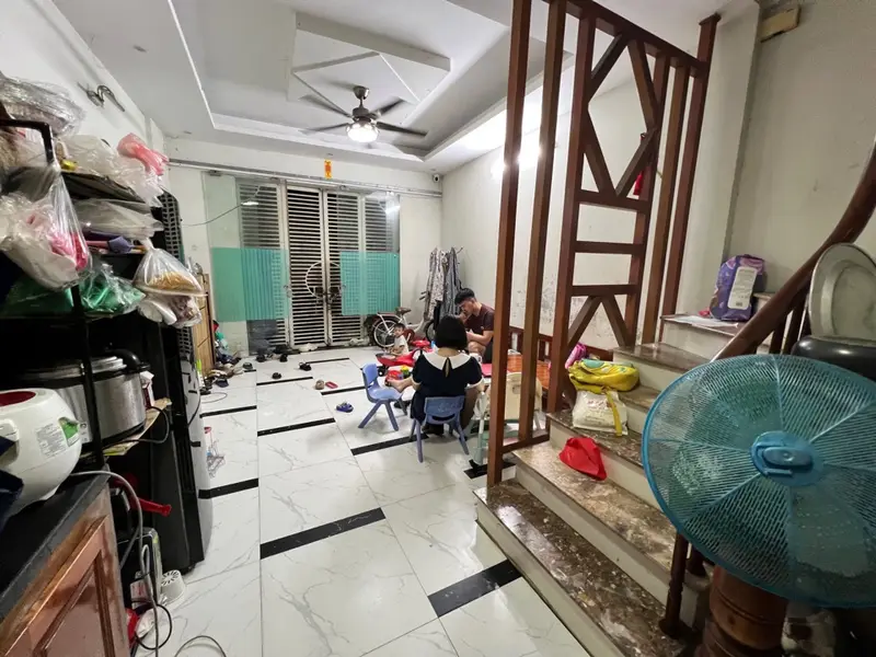 Nhà phố hiếm có, mặt tiền bê tông, sổ đỏ nở hậu... Bán nhà riêng tại Vĩnh Hưng, Hà Nội 01