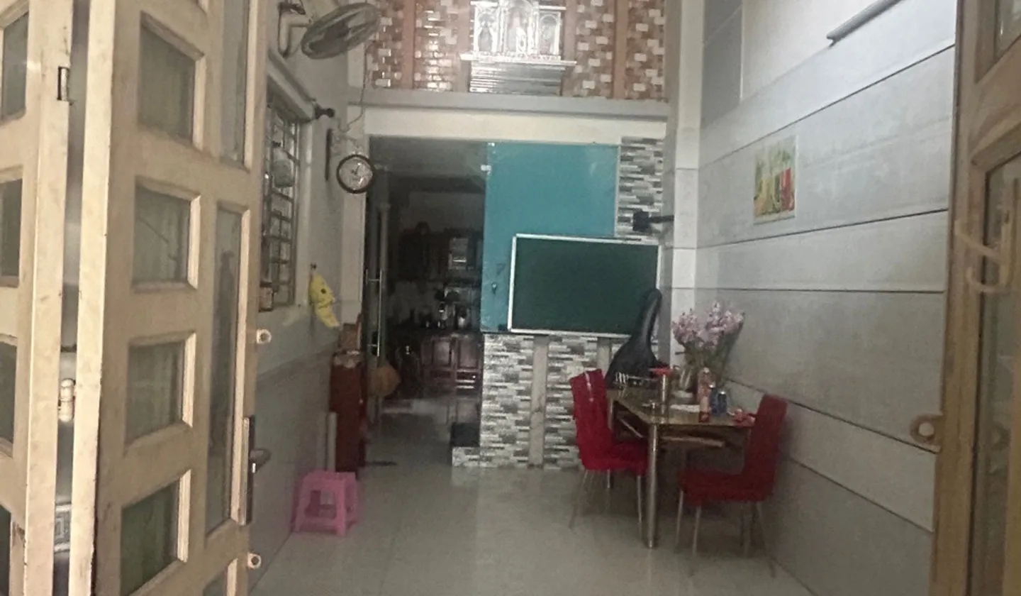 Nhà mặt tiền kinh doanh vàng tại Bình Tân, cơ hội hiếm với 7 phòng ngủ... Bán nhà mặt phố tại Bình Trị Đông, Hồ Chí Minh 01