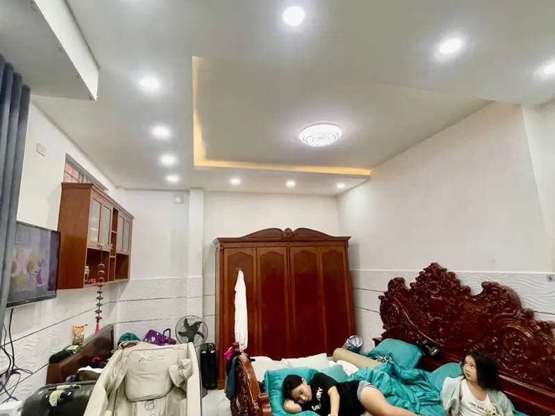 Bán nhà 4 tầng 61m2 hẻm Lạc Long Quân, 7 phòng ngủ, giá 11 tỷ... Bán nhà riêng tại Bảy Hiền, Hồ Chí Minh 01