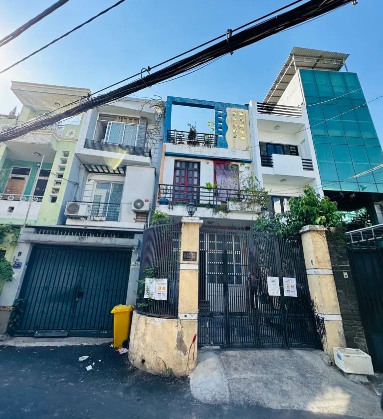 105M2 - HẺM XE HƠI VÔ NHÀ - 3 TẦNG BTCT - AN NINH Nơ Trang Long Bình Thạnh... Bán nhà riêng tại Bình Lợi Trung, Hồ Chí Minh 01