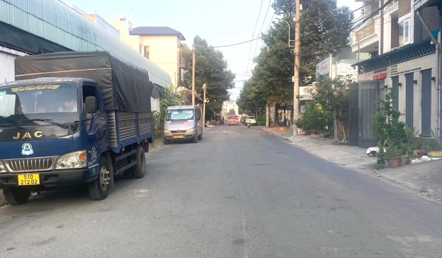 Nhà riêng 129.3m², ngang 5m, đường 20m Lê Thị Riêng, kinh doanh buôn bán, chỉ 7.39 tỷ... Bán nhà riêng tại Thới An, Hồ Chí Minh 01