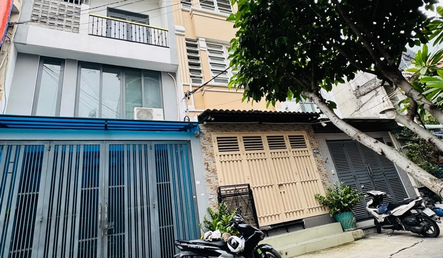 Cơ hội sở hữu nhà 6 tầng dịch vụ tại Âu Dương Lân hiếm có... Bán nhà riêng tại Chánh Hưng, Hồ Chí Minh 01