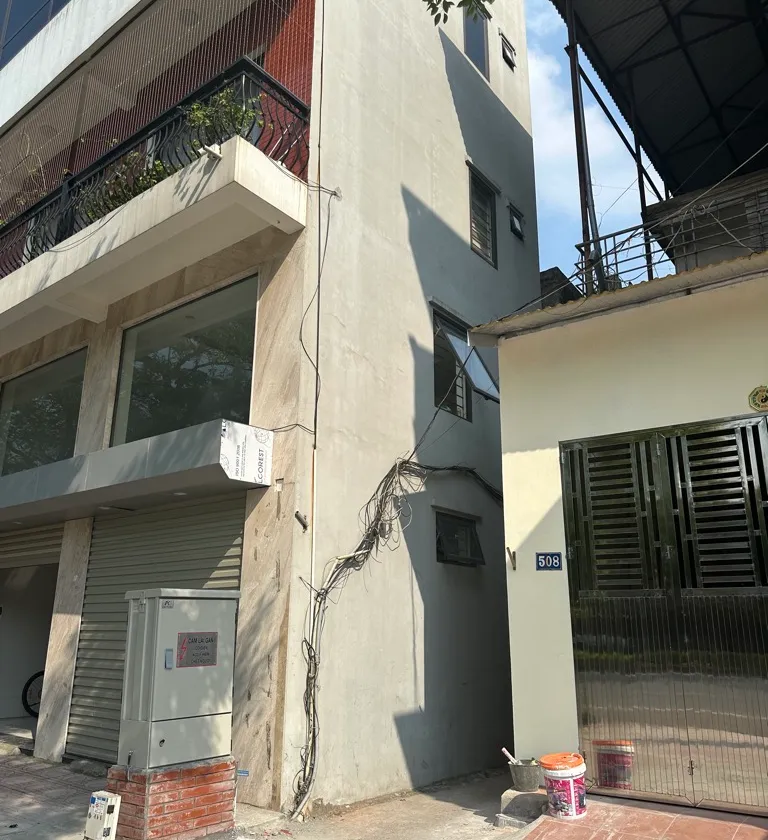 Bán nhà riêng 3 tầng mặt tiền 6,6m tại Ngô Gia Tự, Long Biên, giá 8,3 tỷ đồng... Bán nhà riêng tại Việt Hưng, Hà Nội 01