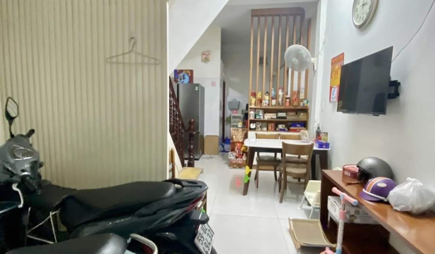 Bán nhà 3 tầng 4PN hẻm xe hơi gần Lý Thường Kiệt, Tân Bình... Bán nhà riêng tại Tân Hòa, Hồ Chí Minh 01