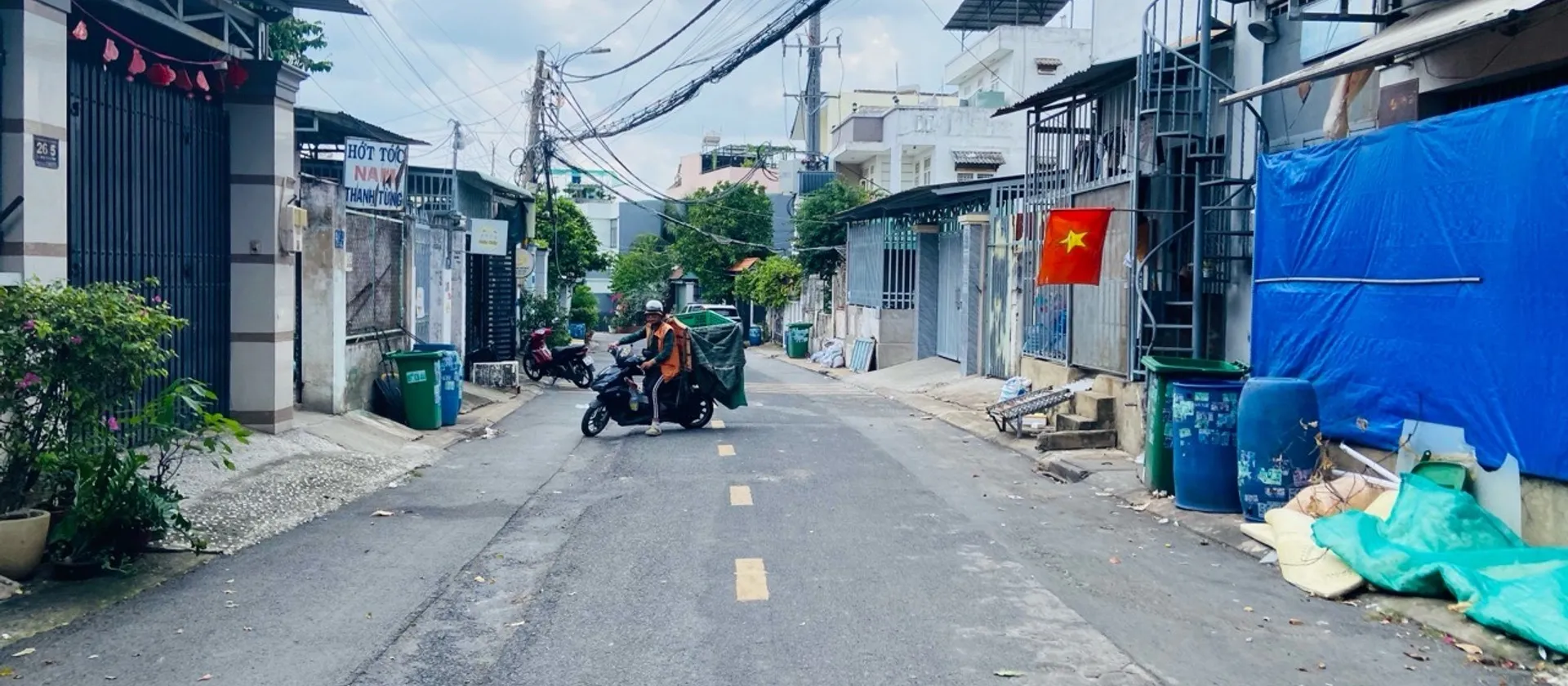 Bán nhà riêng 72m² mặt tiền 4.5m tại Làng Tăng Phú, Quận 9, pháp lý sổ đỏ hoàn chỉnh... Bán nhà riêng tại Tăng Nhơn Phú, Hồ Chí Minh 01