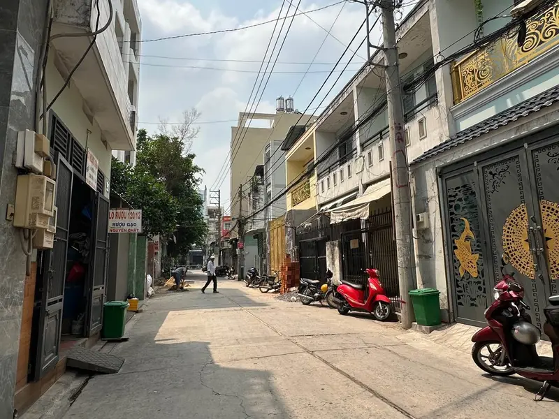Nhà 5 tầng có thang máy, 7 phòng ngủ, hẻm xe hơi tại Bình Tân... Bán nhà riêng tại Bình Trị Đông, Hồ Chí Minh 01
