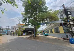 Nhà 2 tầng đường Hoàng cầm-Đông Hoà... Bán nhà mặt phố tại Đông Hòa, Hồ Chí Minh 01