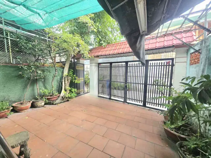 Bán nhà Hiệp Bình canh TTTM Gigamall 2 tầng 3PN hướng Đông Nam, 200m2 mặt tiền rộng 7.3M... Bán nhà riêng tại Hiệp Bình, Hồ Chí Minh 01