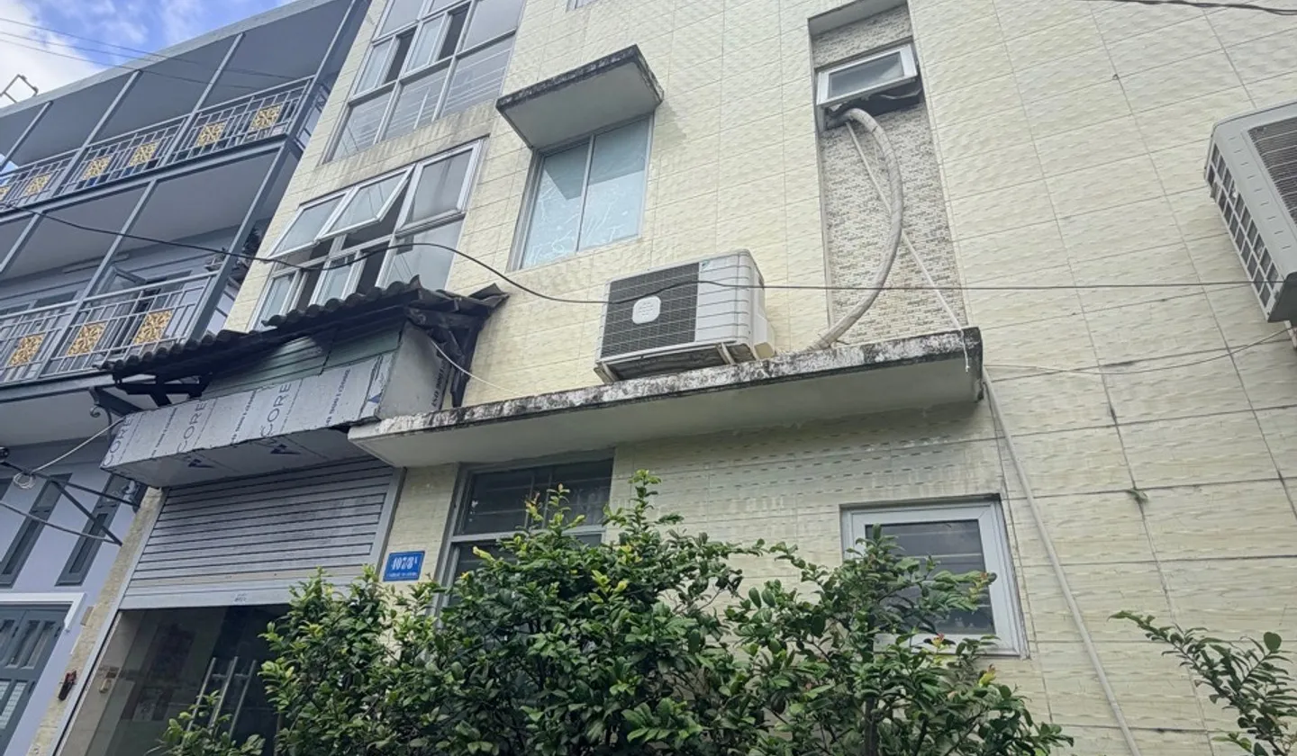 Bán tòa nhà dịch vụ 5 tầng Tân Bình kèm đất 160m2 gần Quận 10... Bán nhà riêng tại Tân Hòa, Hồ Chí Minh 01