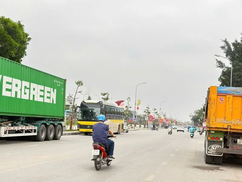 4,x Tỷ- GẦN KCN BẮC THĂNG LONG-ĐƯỜNG VÕ VĂN KIỆT ĐI 2 PHÚT- CẦU THĂNG LONG CÁCH 900M
 Kim Chung... Bán đất tại Thiên Lộc, Hà Nội 01