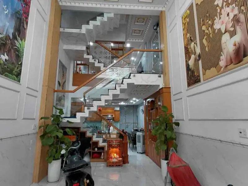 Nhà 5 tầng hiện đại, xe hơi vào tận nhà, giá thơm ở Bình Tân... Bán nhà riêng tại Bình Hưng Hòa, Hồ Chí Minh 01