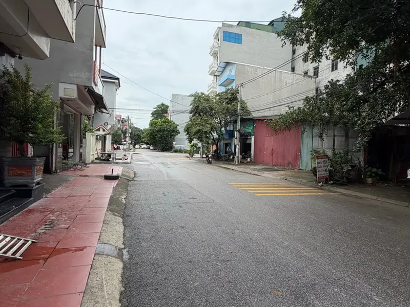 Nhà 3 tầng bán tại Võ Cường, Bắc Ninh, giá 5.1 tỷ... Bán nhà riêng tại Võ Cường, Bắc Ninh 01