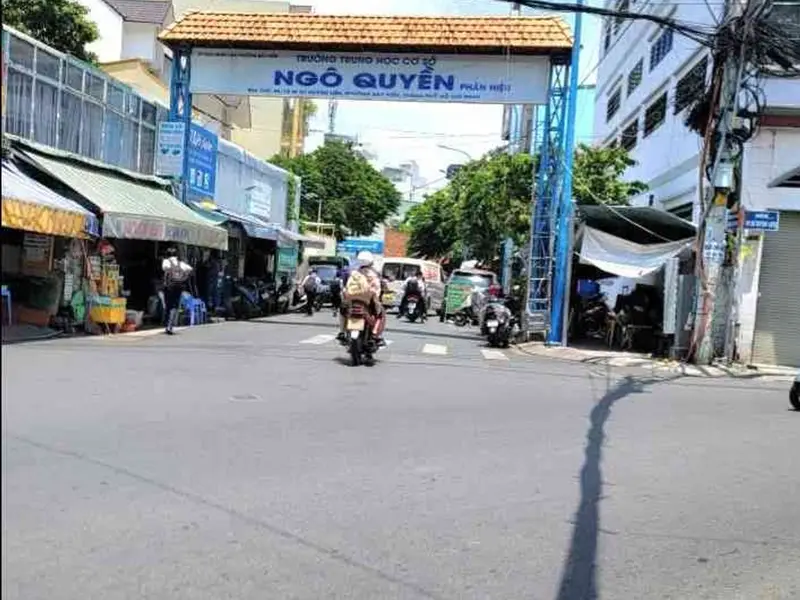 Nhà kiên cố hẻm ô tô Âu Cơ, đầy đủ tiện nghi... Bán nhà riêng tại Tân Phú, Hồ Chí Minh 01