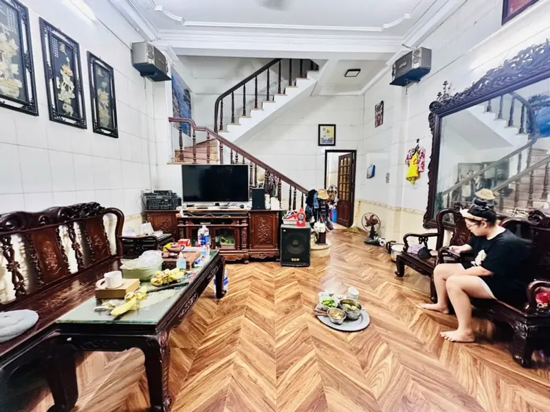 2 MẶT NGÕ - THOÁNG TRƯỚC SAU - VỊ TRÍ ĐẸP

- Phố Nguyên xá kinh doanh sầm uất, ngõ thông ô tô chạy... Bán nhà riêng tại Tây Tựu, Hà Nội 01