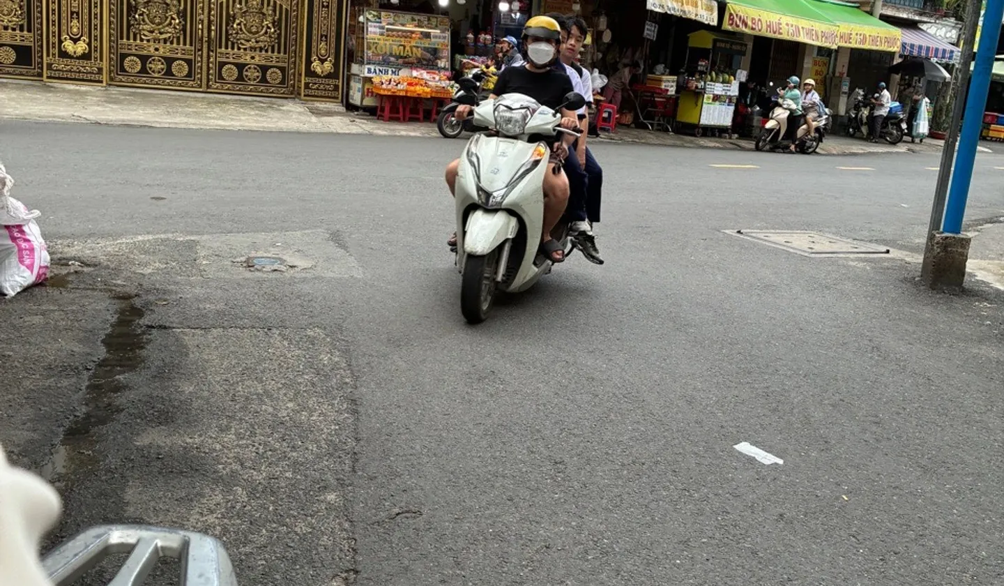 Nhà rộng thoáng, tiện nghi ngập tràn ngay Tân Hoà, TPHCM... Bán nhà riêng tại Tân Hòa, Hồ Chí Minh 01