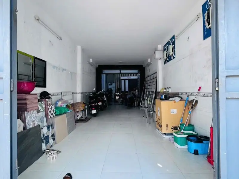Bán nhà mặt phố 4 tầng xã Bình Chánh, diện tích 103.9m2, mặt tiền 4.3m, giá 9.5 tỷ... Bán nhà mặt phố tại Bình Hưng, Hồ Chí Minh 01