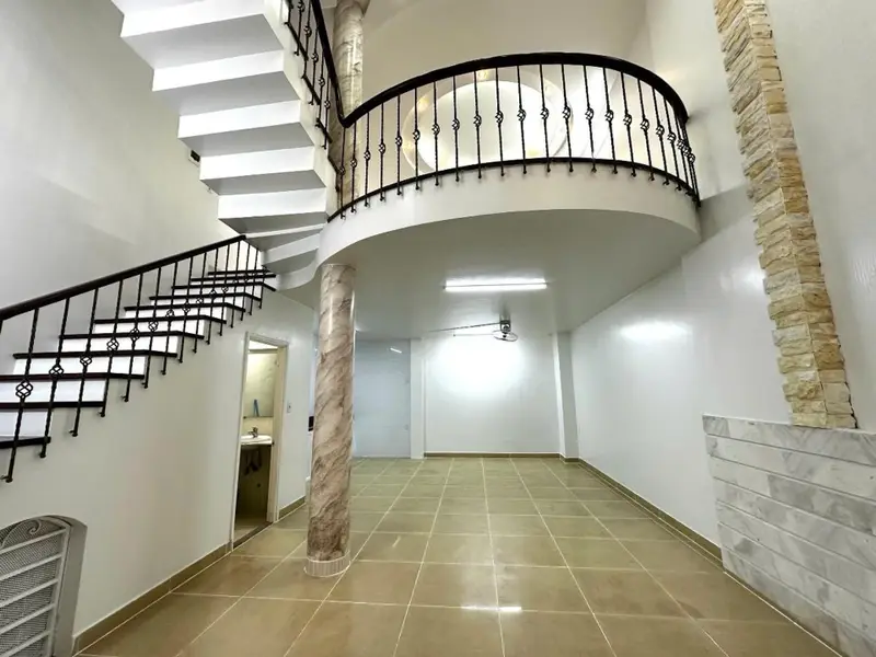 Nhà riêng 5 tầng 46m2 trung tâm Cầu Giấy, ô tô vào nhà... Bán nhà riêng tại Cầu Giấy, Hà Nội 01
