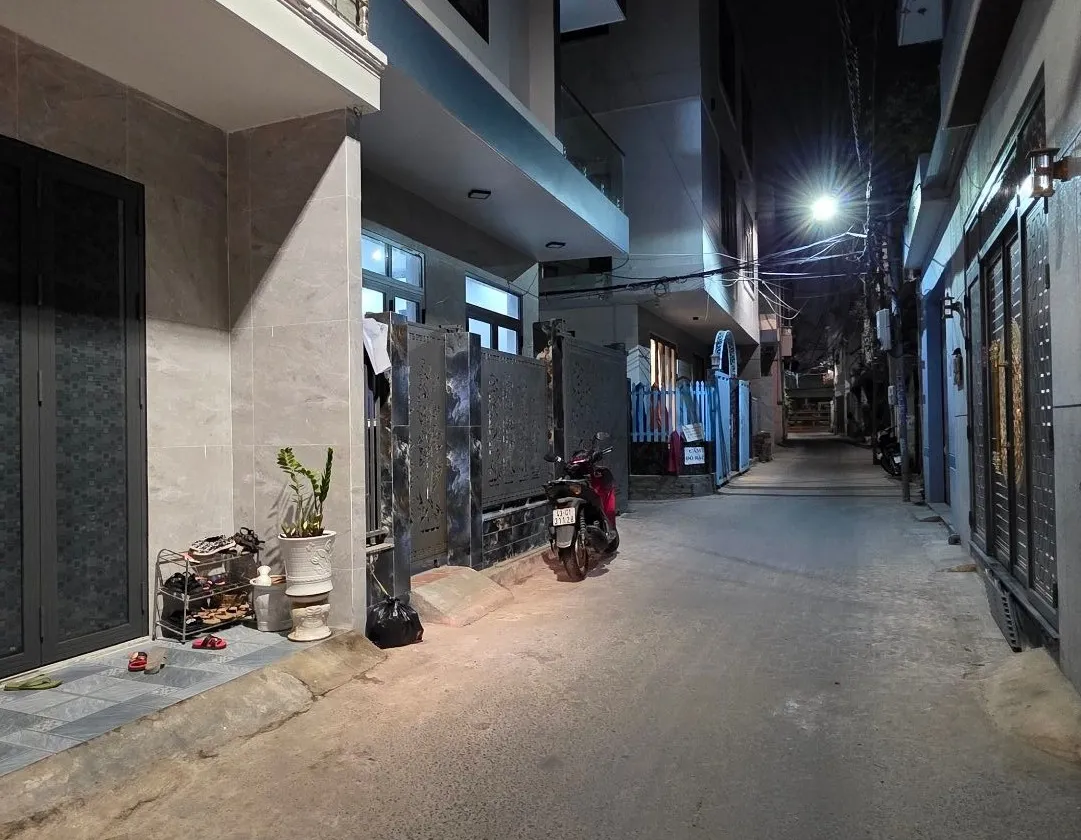 Sập hầm. Thích hợp mua ở ​🏠 SIÊU PHẨM 2 TẦNG LÔ GÓC - KIỆT TRƯỜNG CHINH - GẦN MẶT TIỀN... Bán nhà riêng tại An Khê, Đà Nẵng 01