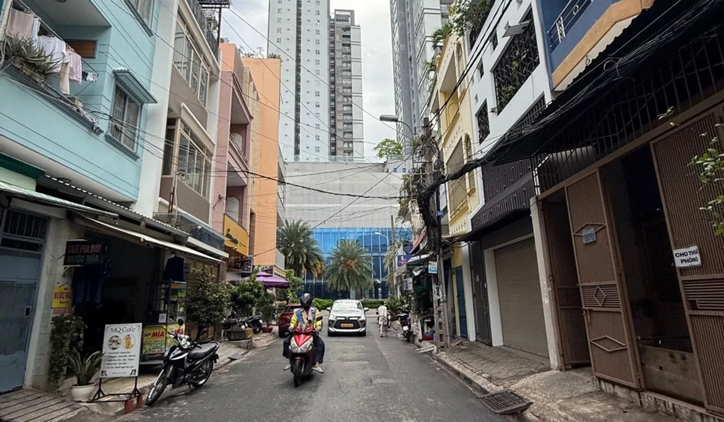 Nhà đẹp bán nhanh, vị trí trung tâm quận 10... Bán nhà riêng tại Diên Hồng, Hồ Chí Minh 01