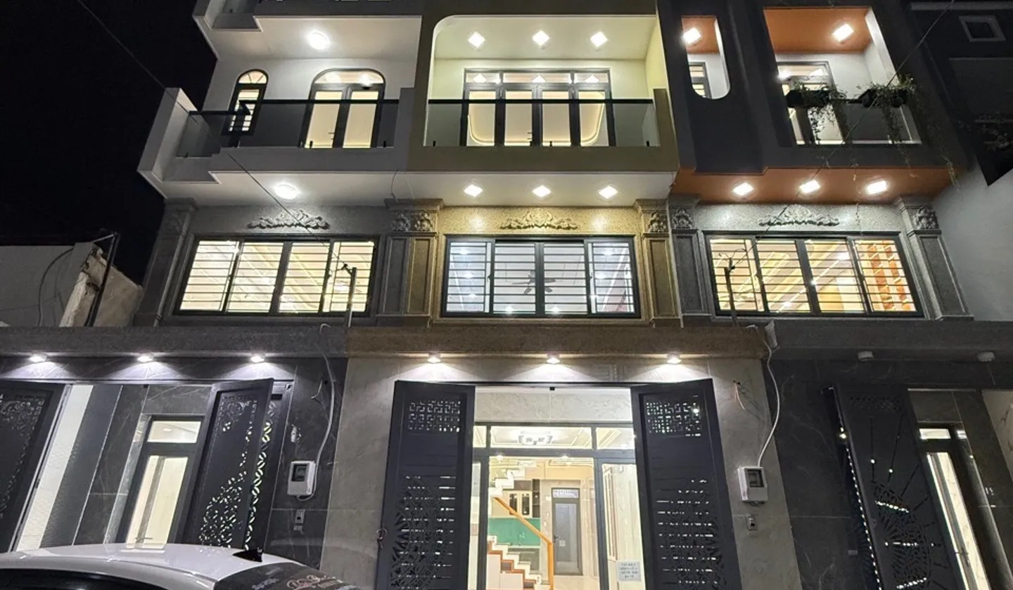 Nhà 5 tầng hiện đại, xe hơi ngủ trong nhà tại Bình Tân... Bán nhà riêng tại Bình Trị Đông, Hồ Chí Minh 01