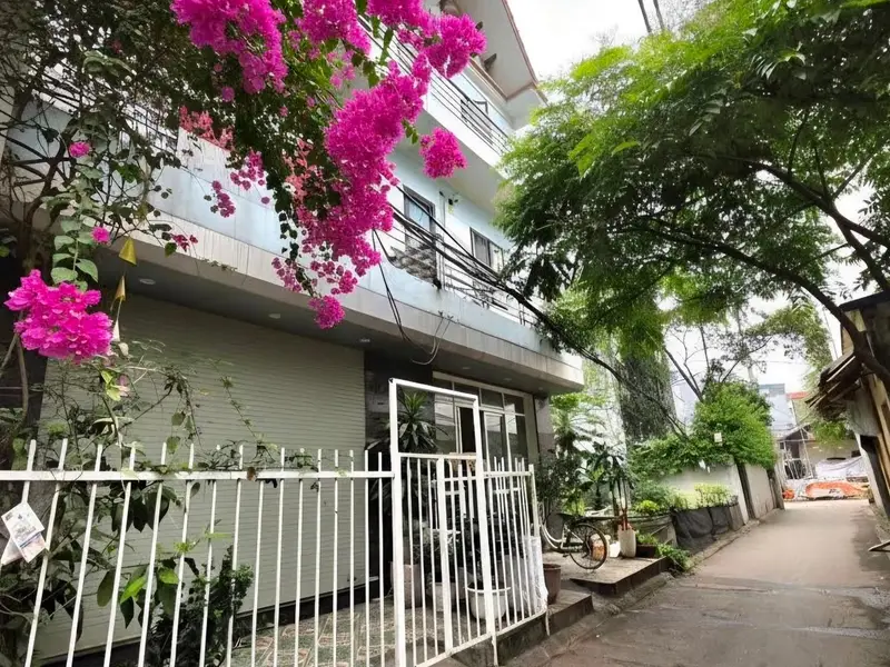 BÁN NHÀ BÁT KHỐI 95.7M2- 3 TẦNG - NGÕ THÔNG Ô TÔ - GẦN HỒ ĐIỀU HÒA - 14.8 Tỷ... Bán nhà riêng tại Long Biên, Hà Nội 01