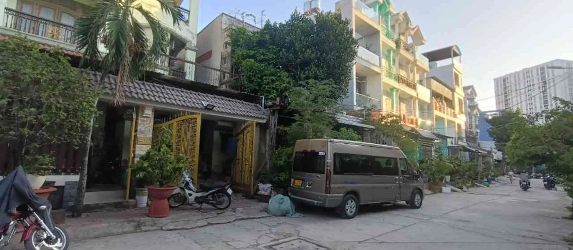 Cơ hội sở hữu biệt thự vip mặt tiền rộng ngay khu Tên Lửa - giá tốt hiếm có... Bán nhà riêng tại An Lạc, Hồ Chí Minh 01